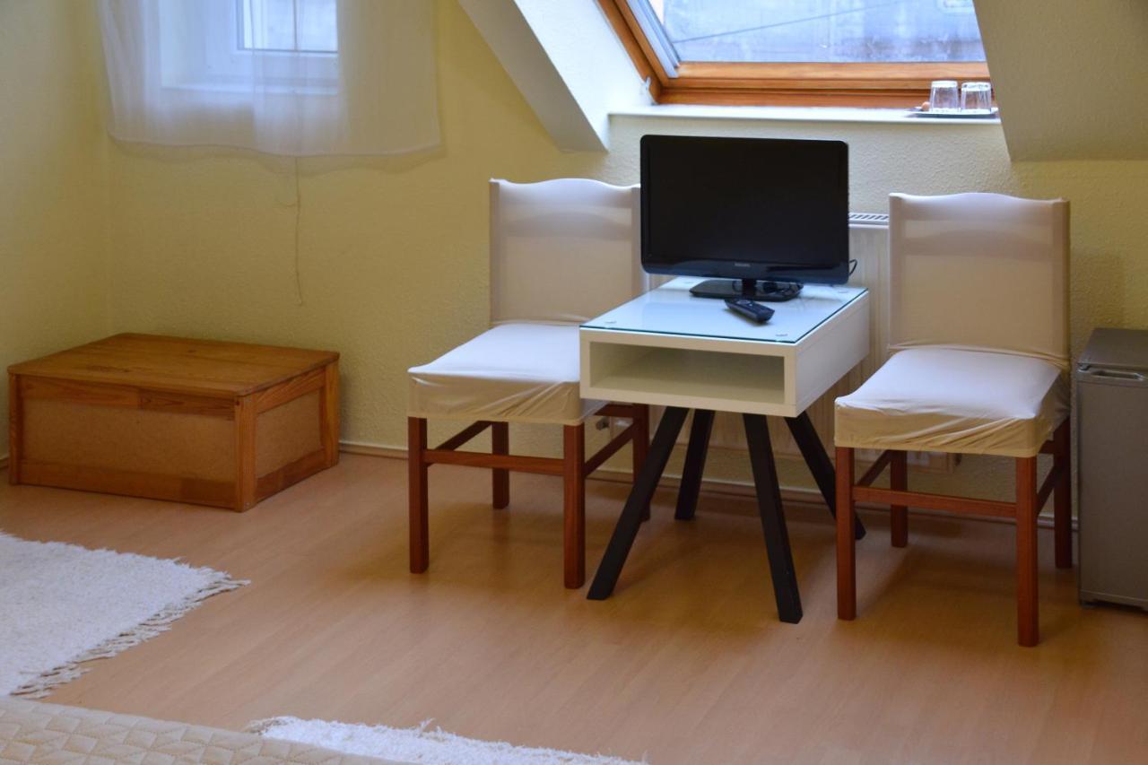 Afrodite Apartmanhaz Eger Luaran gambar