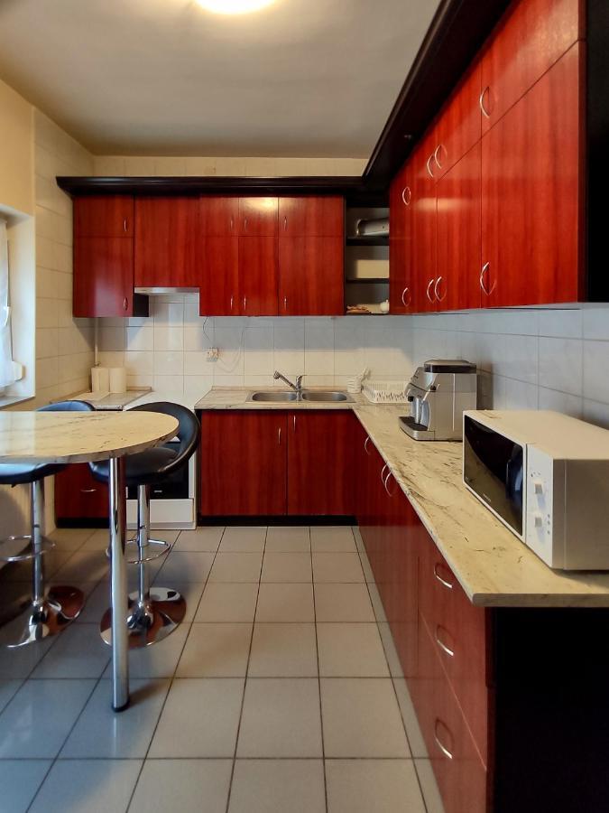 Afrodite Apartmanhaz Eger Luaran gambar